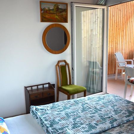 Benedekne Haza Apartment Gyenesdiás Exterior foto